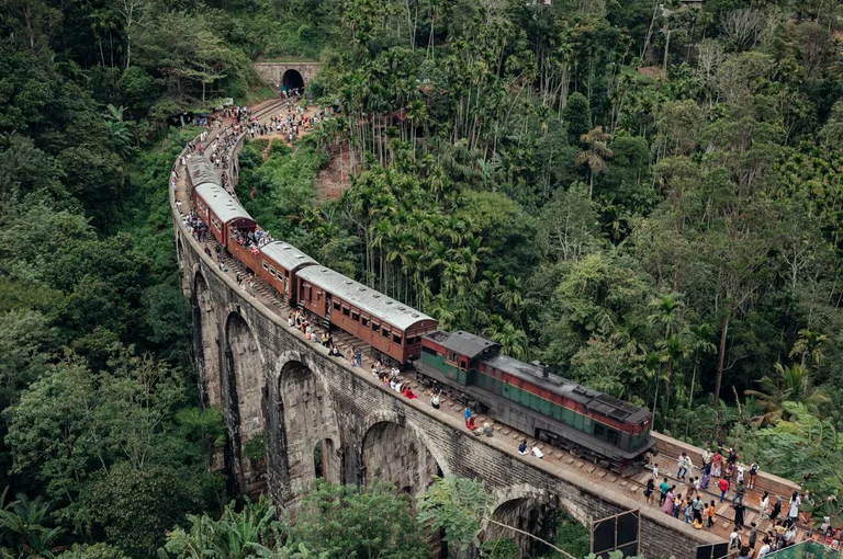Sri Lanka - Travel Photography with the Leica M11